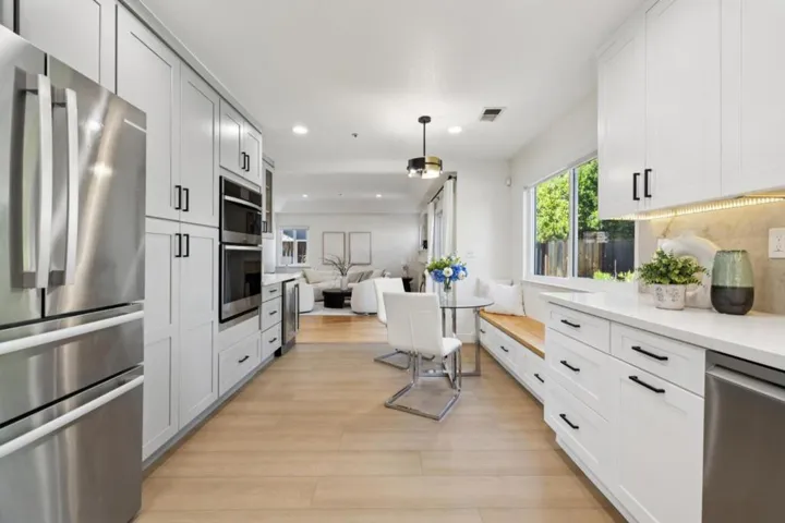 700 Bahama Lane, Foster City, California 94404