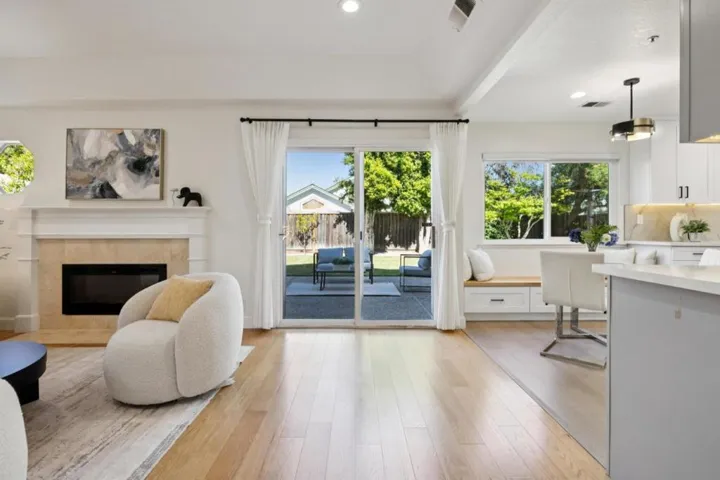 700 Bahama Lane, Foster City, California 94404