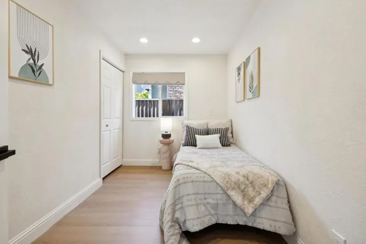 700 Bahama Lane, Foster City, California 94404