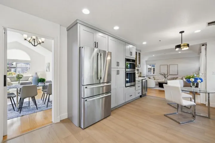 700 Bahama Lane, Foster City, California 94404