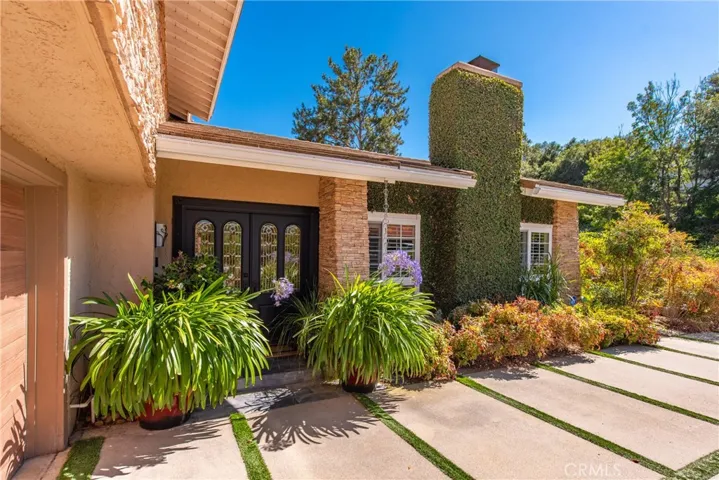 2024 Woodburn, Westlake Village, California 91361