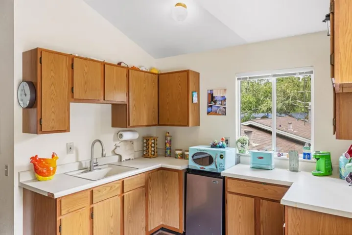 25193 Flanders Drive, Carmel, California 93923