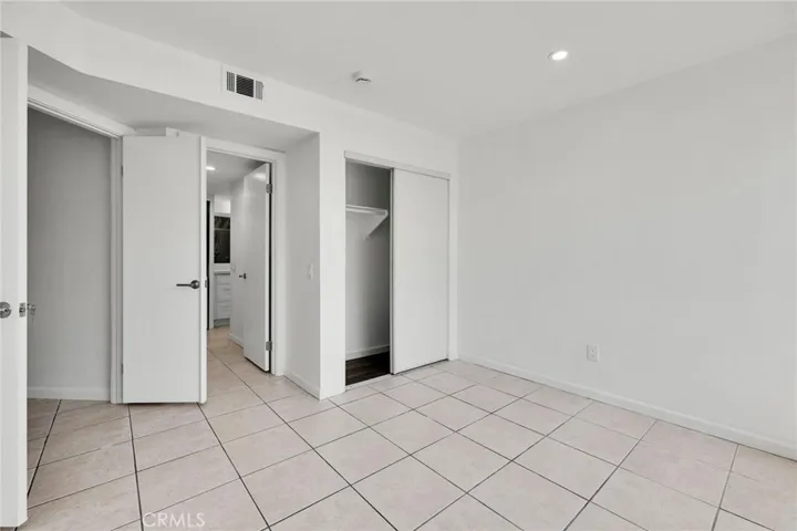 25269 Pine Creek Lane, Wilmington, California 90744