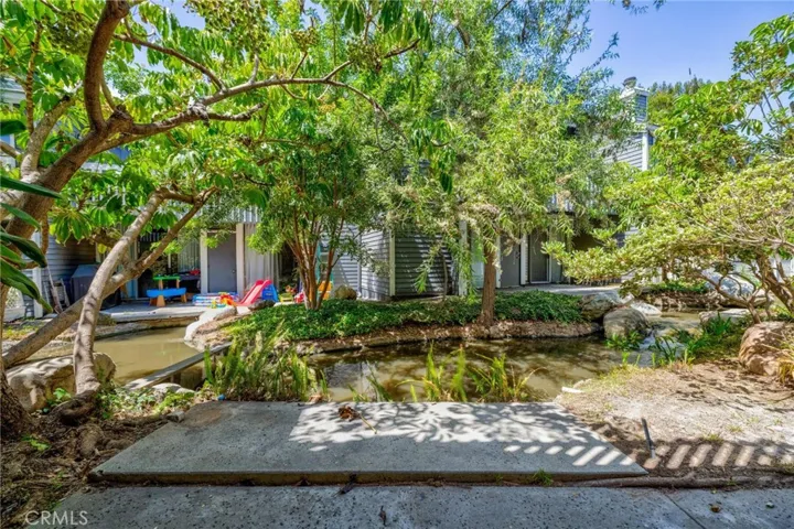 25269 Pine Creek Lane, Wilmington, California 90744