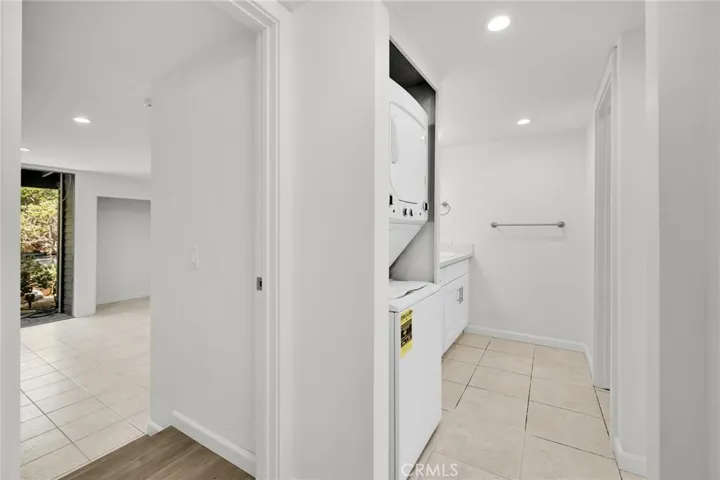 25269 Pine Creek Lane, Wilmington, California 90744