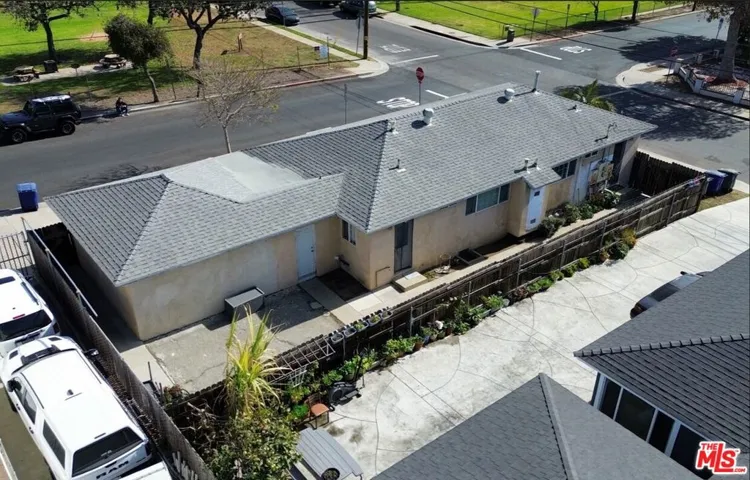 1519 E Maple Avenue, El Segundo, California 90245