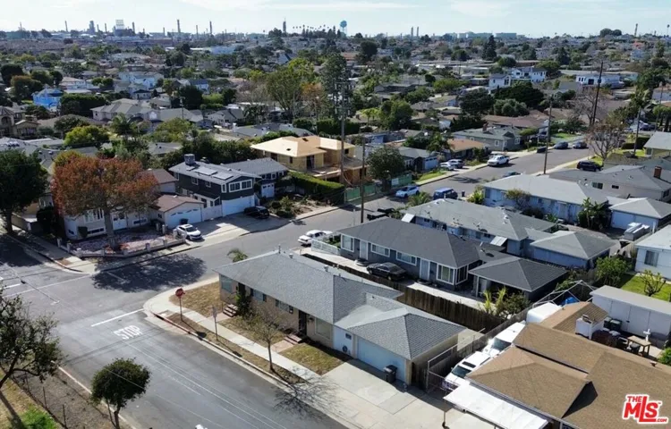 1519 E Maple Avenue, El Segundo, California 90245