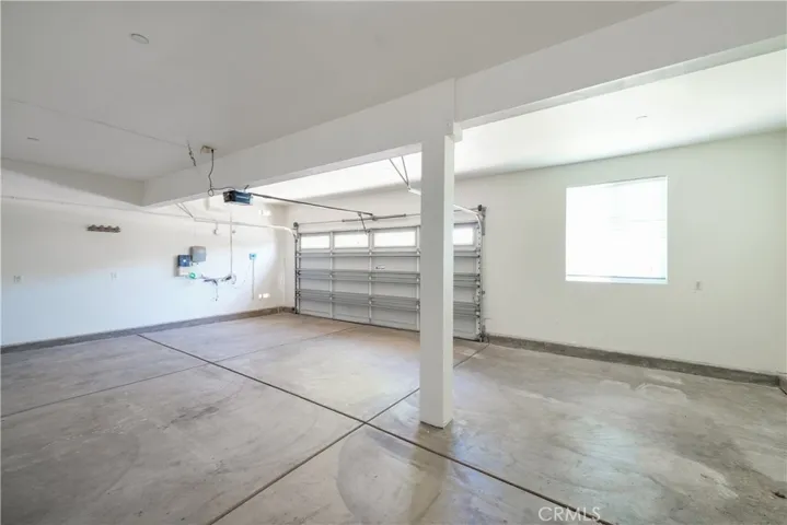 3-Car Garage