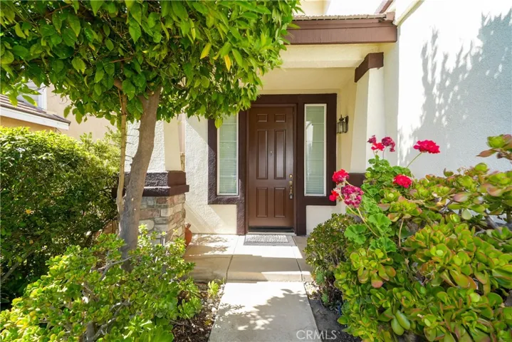 Charming Front Entry