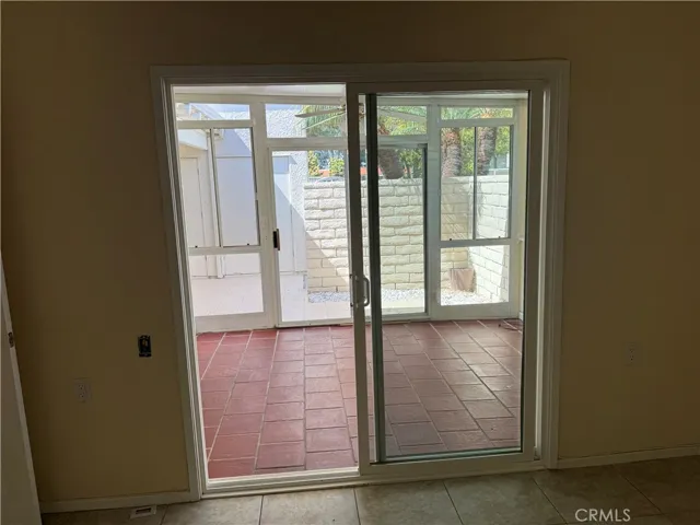 2246 Via Mariposa E B, Laguna Woods, California 92637