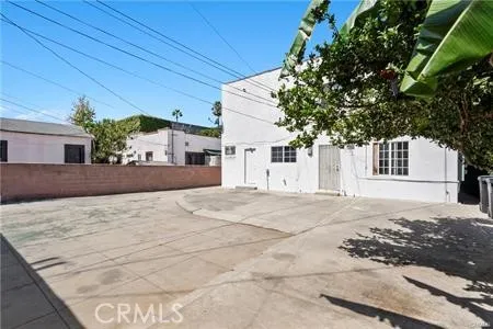 2546 S Bronson, Los Angeles, California 90018 — photo 5