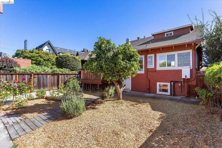 3107 Central Ave, Alameda, California 94501