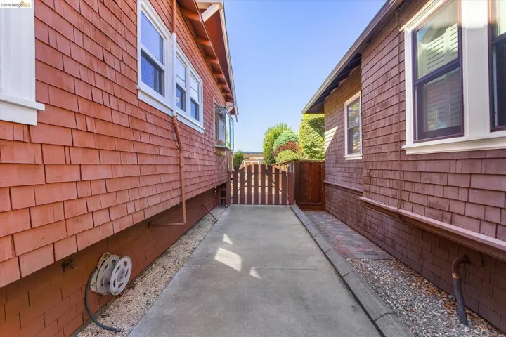 3107 Central Ave, Alameda, California 94501