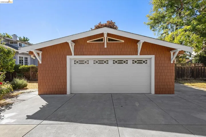 3107 Central Ave, Alameda, California 94501