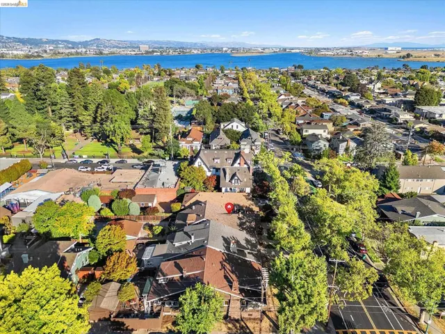 3107 Central Ave, Alameda, California 94501
