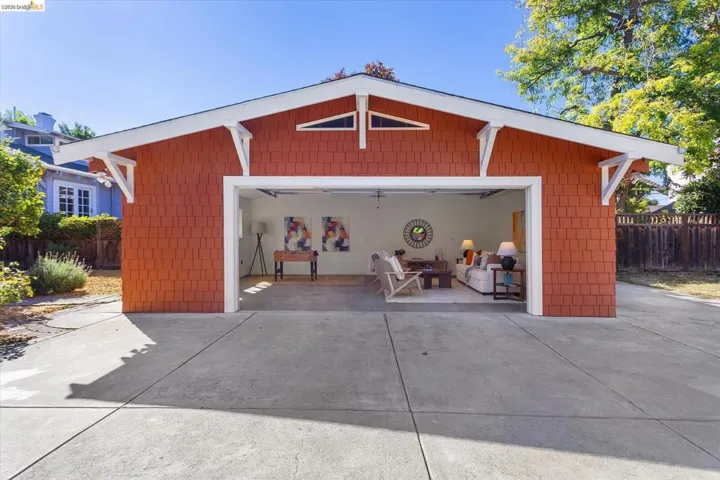 3107 Central Ave, Alameda, California 94501