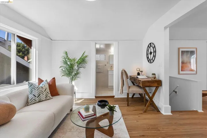 3107 Central Ave, Alameda, California 94501