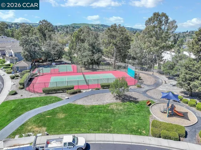 508 Valley View Court, Martinez, California 94553-3562