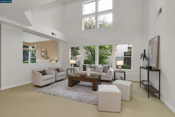 508 Valley View Court, Martinez, California 94553-3562