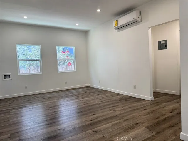 455 W Cowles 459, Long Beach, California 90813