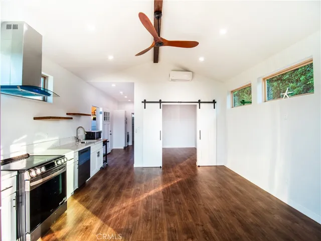2181 Hillsbury Road, Westlake Village, California 91361