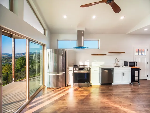 2181 Hillsbury Road, Westlake Village, California 91361