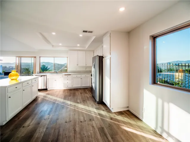 2181 Hillsbury Road, Westlake Village, California 91361