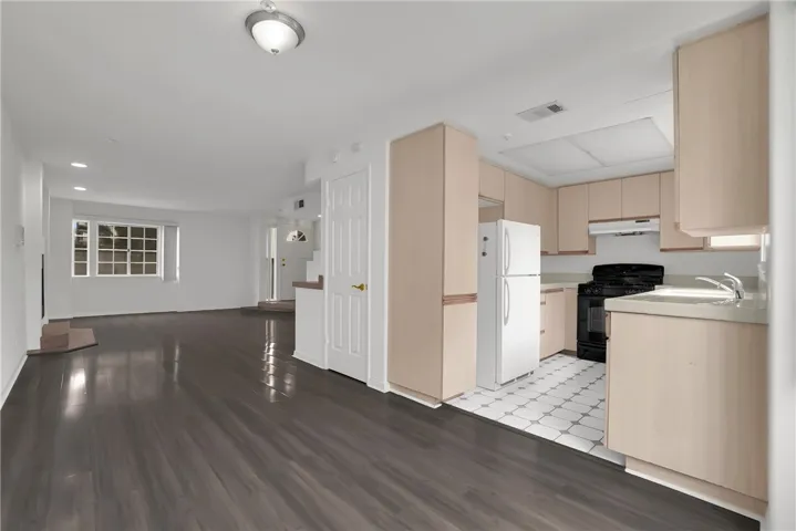 821 N Garfield Avenue 4, Alhambra, California 91801 — photo 5