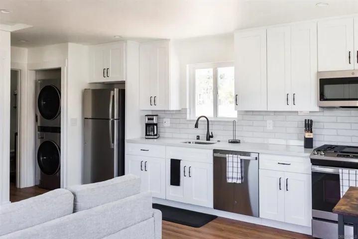 4493 95 Arizona St, San Diego, California 92116