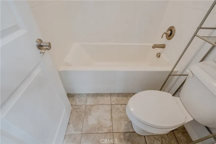 145 Yellow, Irvine, California 92618