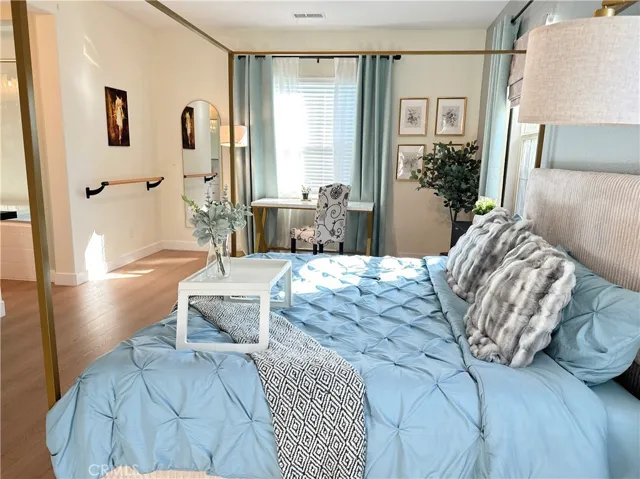 145 Yellow, Irvine, California 92618