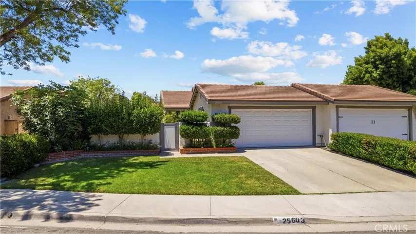 25603 Palma Alta, Valencia, California 91355