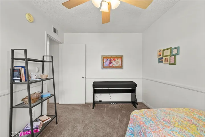 25603 Palma Alta, Valencia, California 91355