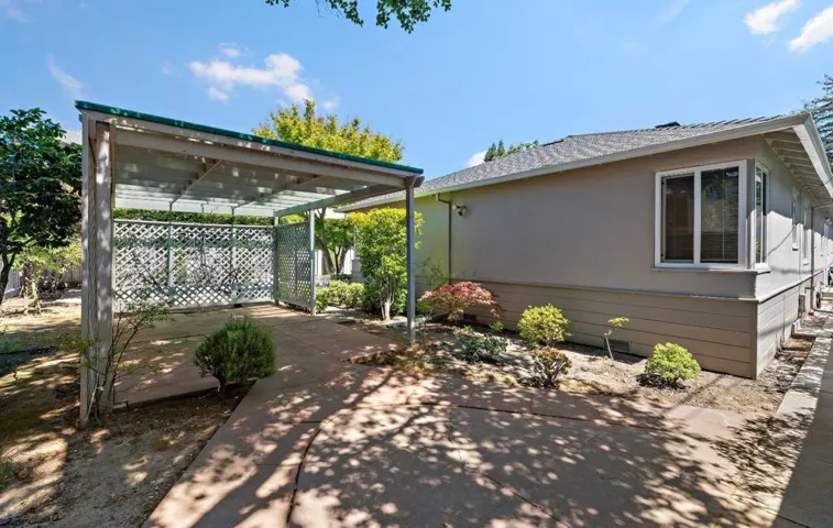 971977 Oak Lane, Menlo Park, California 94025