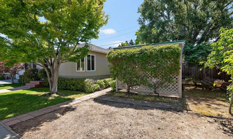 971977 Oak Lane, Menlo Park, California 94025