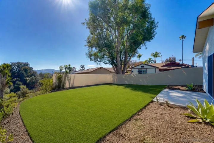 5360 Cole, San Diego, California 92117
