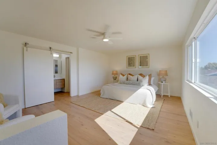 5360 Cole, San Diego, California 92117