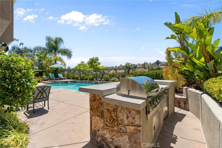 17 Golf View, Rancho Santa Margarita, California 92679