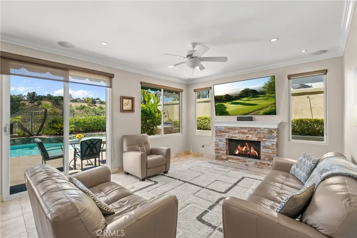 17 Golf View, Rancho Santa Margarita, California 92679