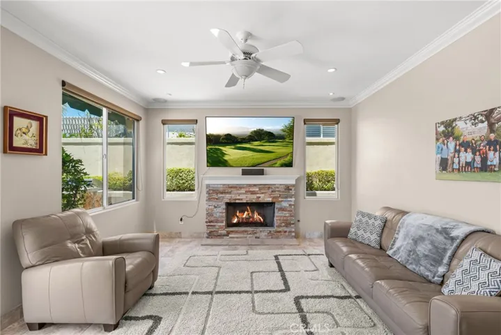 17 Golf View, Rancho Santa Margarita, California 92679