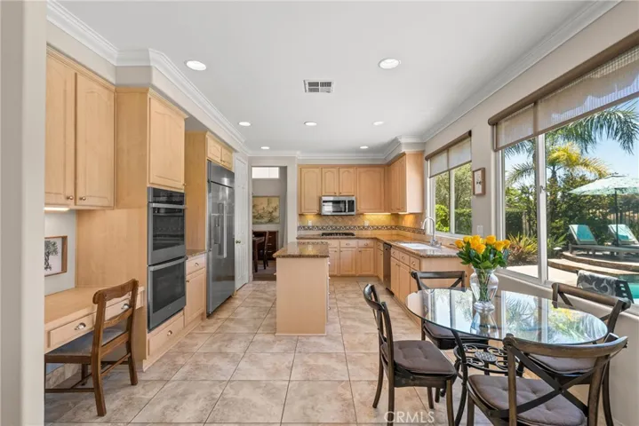 17 Golf View, Rancho Santa Margarita, California 92679