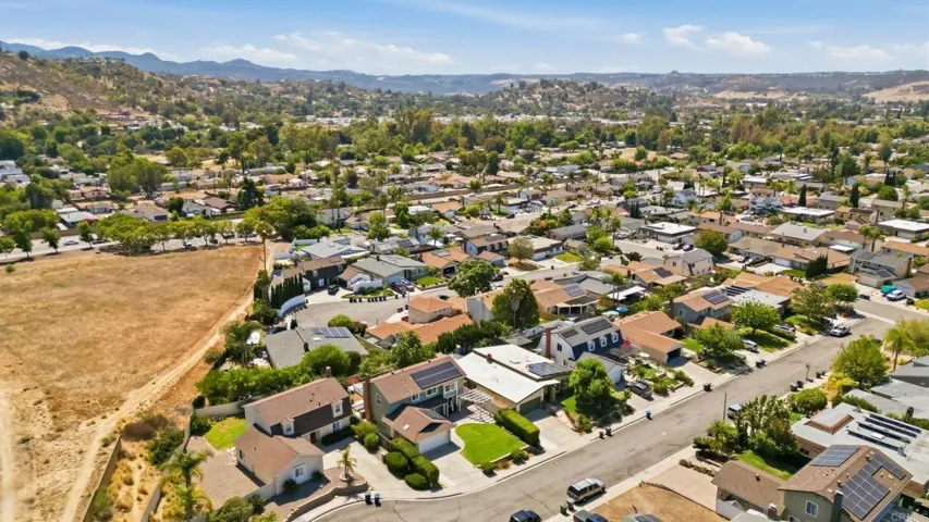 14349 Aedan Court, Poway, California 92064