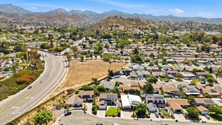 14349 Aedan Court, Poway, California 92064