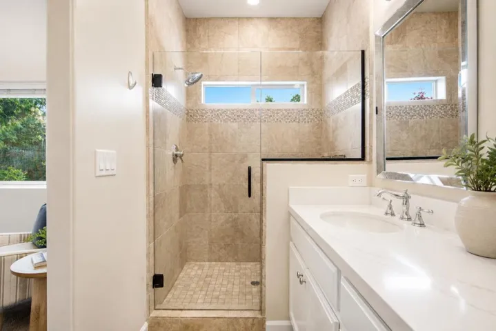 1691 Albany Court, Hollister, California 95023
