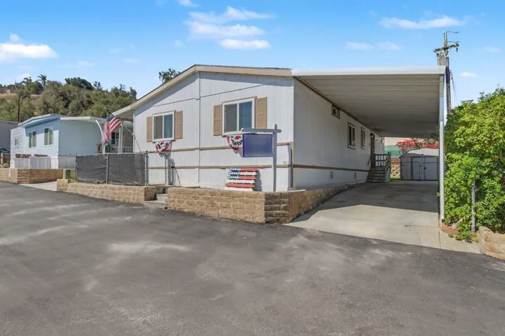 , El Cajon, California 92021