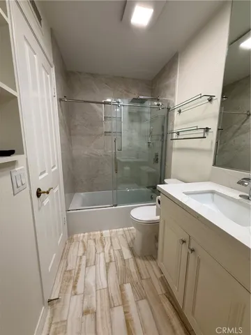 15 Cigliano Aisle, Irvine, California 92606