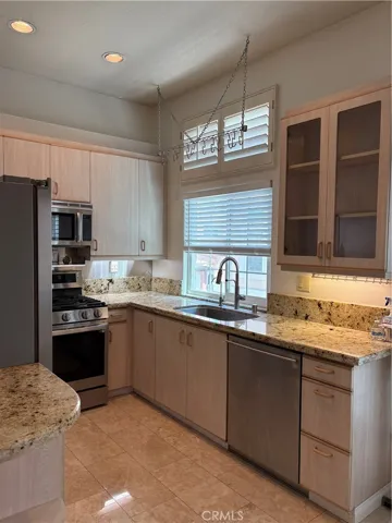 15 Cigliano Aisle, Irvine, California 92606
