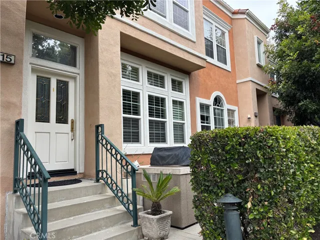 15 Cigliano Aisle, Irvine, California 92606