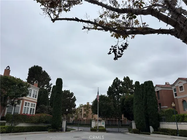 15 Cigliano Aisle, Irvine, California 92606