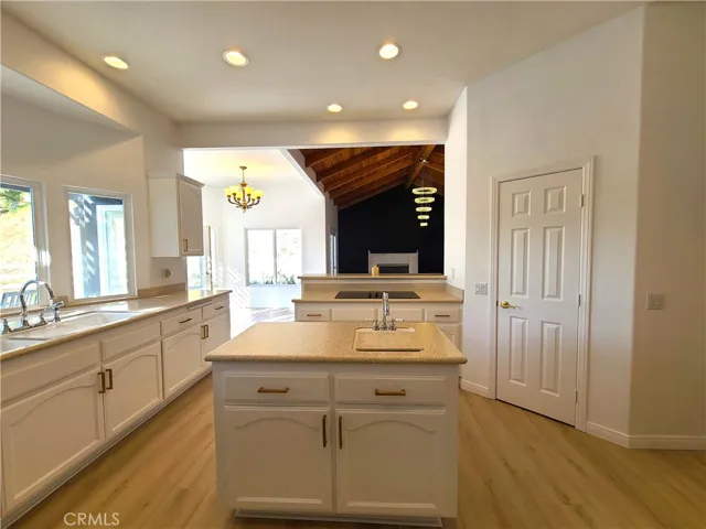 43605 Los Gatos, Temecula, California 92590